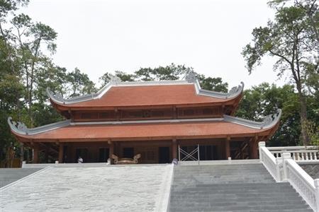 Bác vẫn đâu đây, ung dung, tự tại