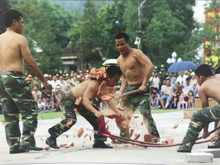 Những hình ảnh ấn tượng trong Sách trắng Quốc phòng Việt Nam 2019
