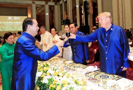 Tổng thống Mỹ Donald Trump chuẩn bị thăm chính thức Việt Nam