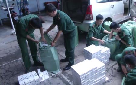 Còn nhiều thách thức trong công tác chống buôn lậu thuốc lá ngoại trên biên giới Long An