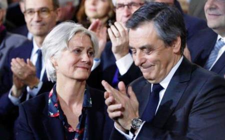 Ứng viên Francois Fillon "mất sức" trên đường đua vào Điện Élysée