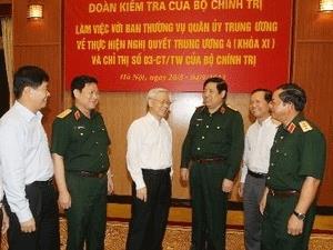 Bộ Chính trị làm việc với Thường vụ Quân ủy TW