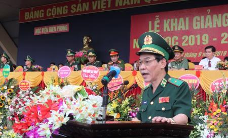 Tập trung đổi mới nội dung, chương trình đào tạo, hoàn thành tốt nhiệm vụ được giao