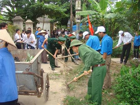 Kim Đông nỗ lực cán đích xây dựng nông thôn mới