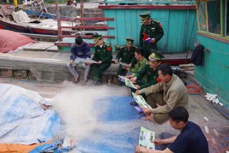 Nâng cao nhận thức pháp luật cho người dân ven biển Thái Bình