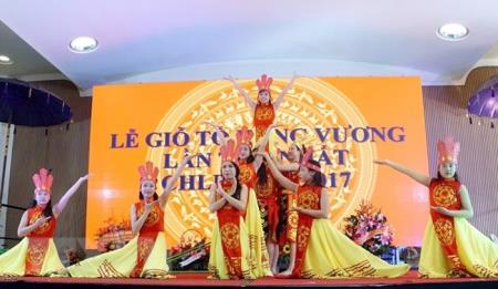Vận động triển khai Dự án ''Ngày Quốc Tổ Việt Nam toàn cầu''