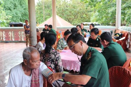 Hiệu quả mô hình “Kết nghĩa Cụm dân cư hai bên biên giới”
