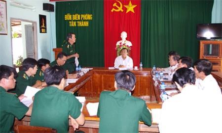 Kiểm tra kết quả khắc phục những khuyết điểm theo Nghị quyết TW4 (khóa XI)