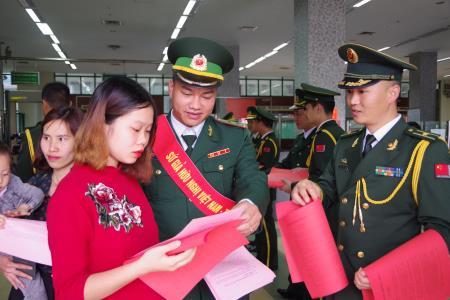 Kết nghĩa Đồn - Trạm hữu nghị, chung tay xây dựng và bảo vệ biên giới, cửa khẩu bình yên