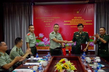 Đồn Biên phòng Bát Xát hội đàm với các đơn vị Công an Biên phòng Trung Quốc