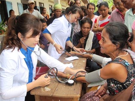 Chuyến đi sâu nặng nghĩa tình