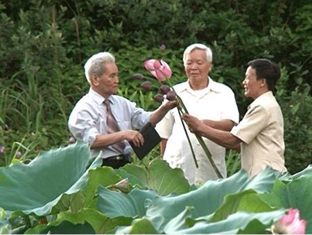 Người trấn giữ biên cương bằng ngòi bút