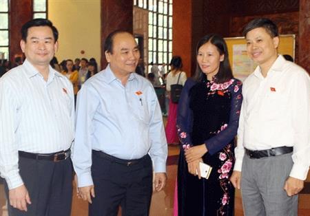 Những giải pháp cấp thiết tháo gỡ vướng mắc kinh tế, an sinh xã hội