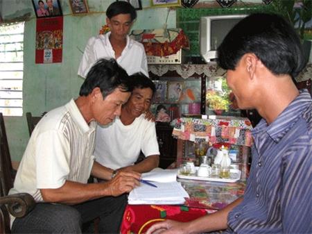 Trưởng lạch ở khu phố Đông Tác