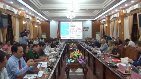 Đoàn Nghị viện châu Âu làm việc với tỉnh Bình Định về chống khai thác hải sản bất hợp pháp