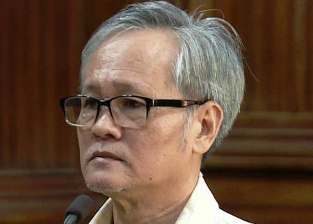 Án tù dành cho kẻ "Hoạt động nhằm lật đổ chính quyền nhân dân"
