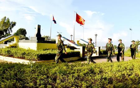 Điểm tựa lòng dân nơi đầu nguồn sông Tiền