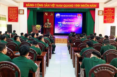 Cán bộ, sỹ quan trẻ với quản lý, sử dụng Internet và mạng xã hội