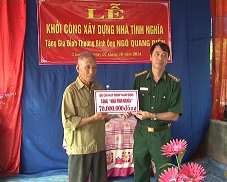 Khởi công xây dựng nhà tình nghĩa tặng gia đình chính sách