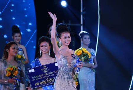 Người đẹp Tiền Giang đăng quang Hoa hậu Biển Việt Nam toàn cầu 2018