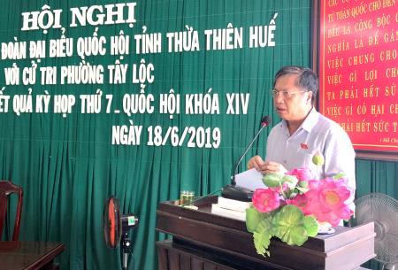 Thiếu tướng Bùi Đức Hạnh tiếp xúc cử tri Thừa Thiên Huế