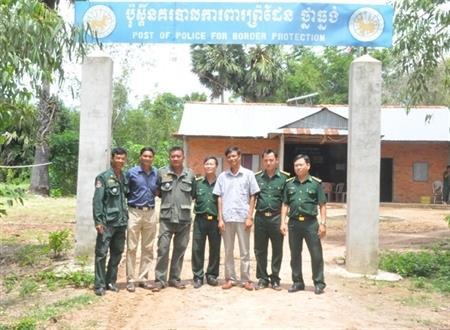 Mười lăm ngày trên vùng biên giới Tây Nam (bài 2)
