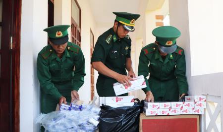 Thu giữ 3.000 gói thuốc lá ngoại nhập lậu