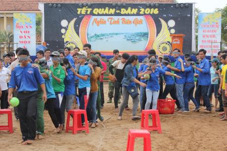 Về Khánh Bình vui "Tết quân - dân"