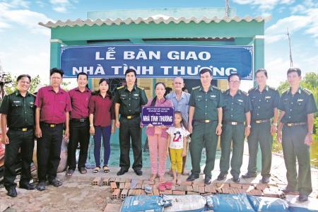 Gắn phong trào thi đua với đẩy mạnh việc học tập và làm theo Bác