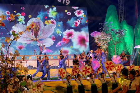 Đặc sắc Lễ hội Hoa ban năm 2019