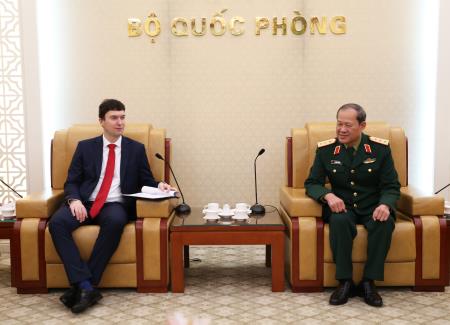 Thượng tướng Bế Xuân Trường tiếp Thứ trưởng Bộ Ngoại giao Cộng hòa Séc