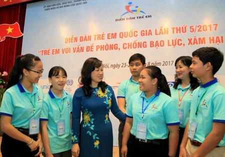 Bạo lực với trẻ em gái: Đã đến lúc chấm dứt sự im lặng