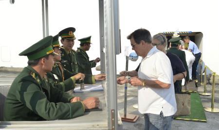 Cải cách thủ tục hành chính ở cảng Chân Mây