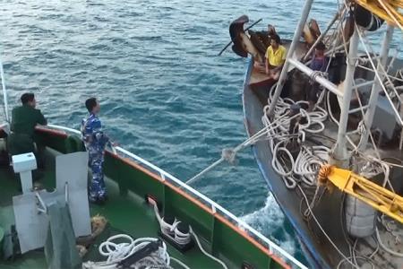 Cứu nạn ngoài biển khơi