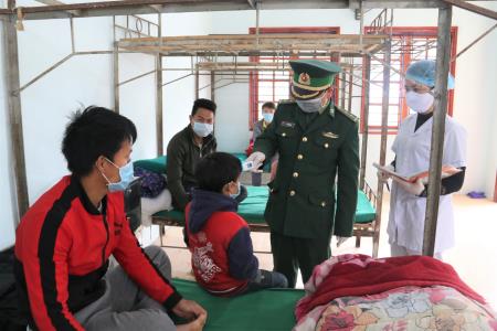 Tuần tra, kiểm soát ngăn chặn dịch Covid-19 nơi địa đầu cực Bắc