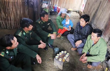 Giữ vững an ninh ở một vùng biên