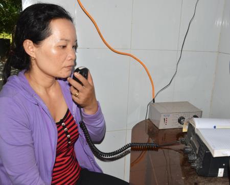 Người đàn bà “gánh” hàng ngàn tàu cá