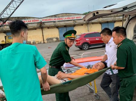 1 ngư dân bị nhồi máu cơ tim khi đang đánh bắt hải sản trên biển