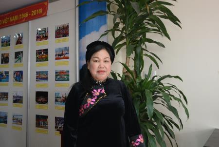 Nghệ nhân nặng lòng với văn hóa Nùng