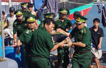 Tỏa sáng mô hình “Con tàu Thanh niên”