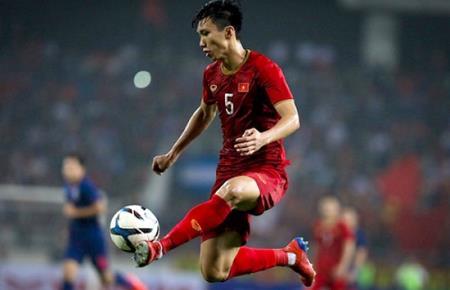 Văn Hậu có giá 1 triệu Euro, Công Phượng từ chối dự Champions League