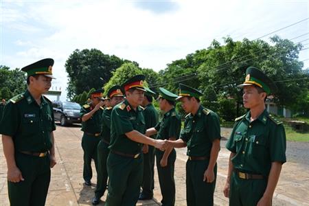 Quân khu 7 làm việc với BĐBP Bình Phước