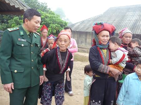 Đẩy mạnh tuyên truyền, phổ biến pháp luật cho đồng bào biên giới