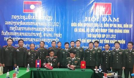Hội đàm giữa các đơn vị bảo vệ biên giới của tỉnh Quảng Bình và Khăm Muộn (Lào)