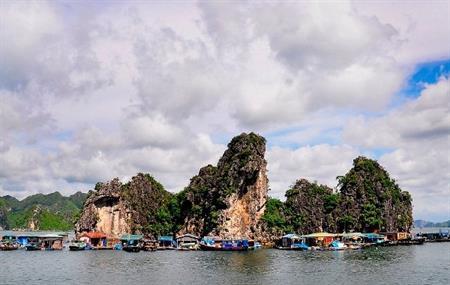 Về thăm đất cổ Vạn Ninh