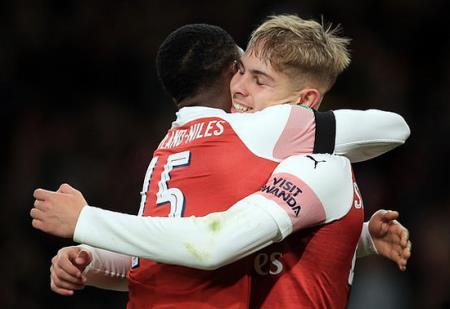 Vòng Tứ kết Carabao Cup: Arsenal đối mặt đại kình địch Tottenham