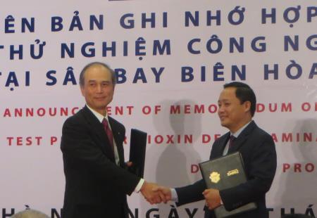 Thử nghiệm công nghệ xử lý dioxin tại sân bay Biên Hòa