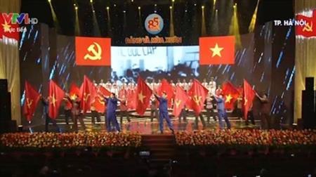 Khúc tráng ca ca ngợi Đảng quang vinh
