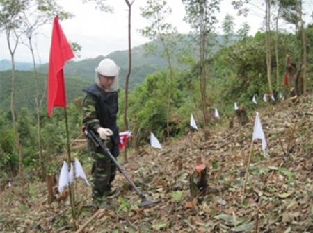 Truy tìm "thần chết" trên biên cương