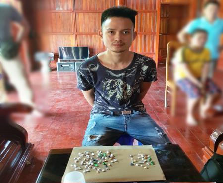 Đồn Biên phòng Mường Pồn triệt phá tụ điểm ma túy